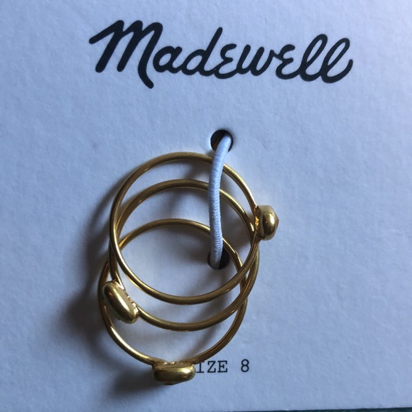 Set of 3 gold coloured madewell rings - Picture 2 of 4